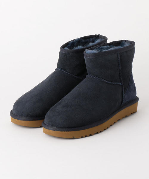UGG（アグ）の「＜UGG（アグ）＞クラシックミニ ムートンブーツ 2 ◆（ブーツ・レディース・オリーブ/グレー/ブラック/ネイビー/ブラウン/ダークブラウン・7/5/6/8）」の17枚目の写真