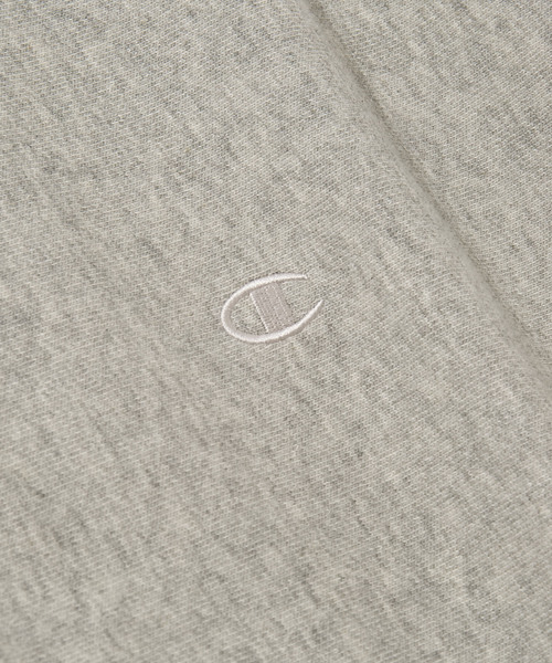 Champion（チャンピオン）の「Champion チャンピオン 別注 / リバースウィーブ スウェット C8-M011（スウェット・メンズ・オフホワイト/グレー/ブラック/ダークネイビー・S/M/L）」の13枚目の写真