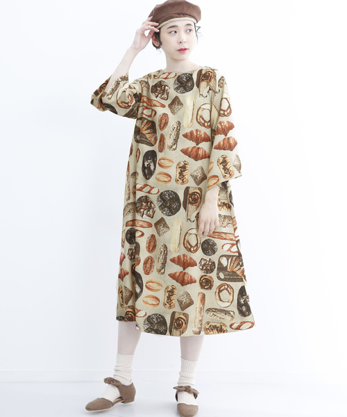 MERLOT（メルロー）の「「パンできました」柄ワンピース7415（ワンピース・レディース・グレー/カーキ/ベージュ・FREE）」の3枚目の写真