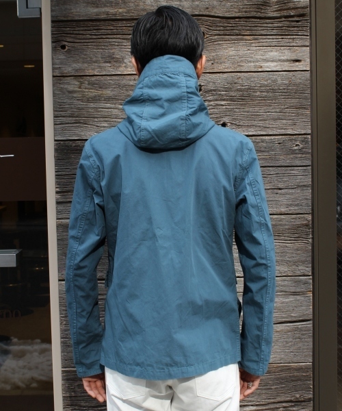 JOURNAL STANDARD（ジャーナルスタンダード）の「ハイミクロピーチフードブルゾン_#（ブルゾン・メンズ・グリーン/ブルー/ゴールド/ターコイズブルー/オレンジ・LARGE/MEDIUM）」の13枚目の写真