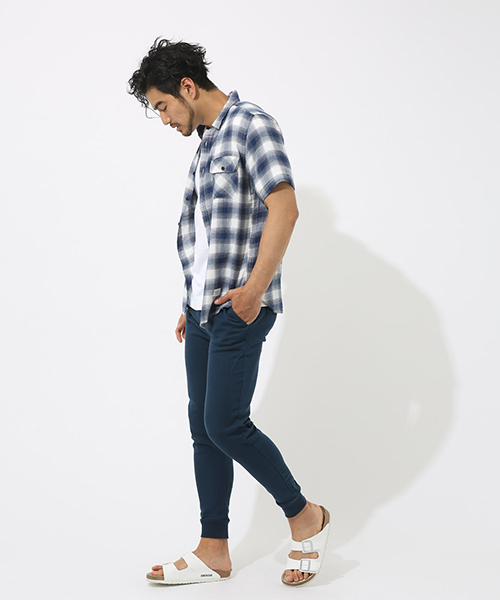 AZUL by moussy（アズールバイマウジー）の「カットライクドビー裾リブパンツ（その他パンツ・メンズ・ネイビー/ブラック/トップグレー・MEDIUM/X-LARGE/X-SMALL/LARGE/SMALL）」の13枚目の写真