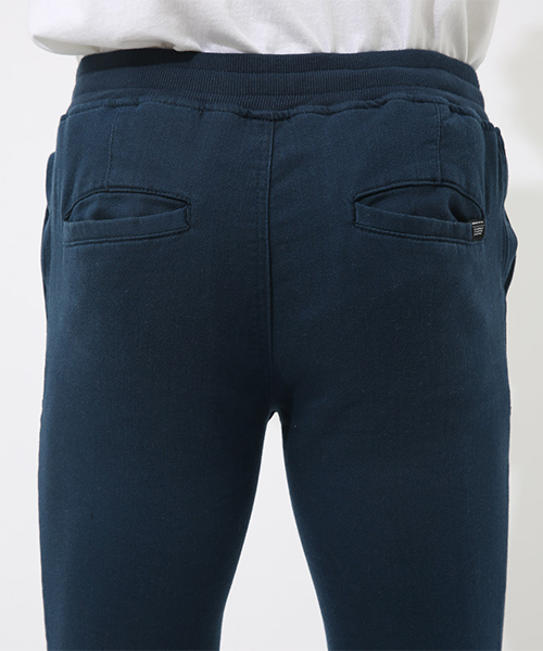 AZUL by moussy（アズールバイマウジー）の「カットライクドビー裾リブパンツ（その他パンツ・メンズ・ネイビー/ブラック/トップグレー・MEDIUM/X-LARGE/X-SMALL/LARGE/SMALL）」の18枚目の写真