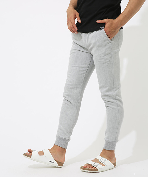 AZUL by moussy（アズールバイマウジー）の「カットライクドビー裾リブパンツ（その他パンツ・メンズ・ネイビー/ブラック/トップグレー・MEDIUM/X-LARGE/X-SMALL/LARGE/SMALL）」の20枚目の写真