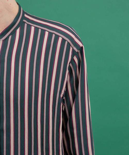 UNITED TOKYO(ユナイテッドトウキョウ)の「マルチストライプオーバーサイズバンドカラー(シャツ/ブラウス・メンズ・ブラック/グリーン・1/2/3)」の9枚目の写真