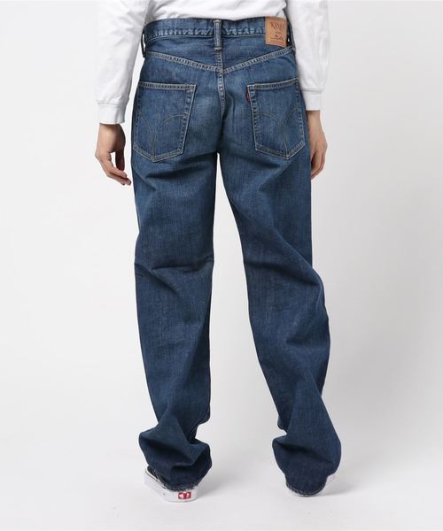 HYSTERIC GLAMOUR（ヒステリックグラマー）の「USED加工デニム ストレートパンツ（デニムパンツ・メンズ・インディゴブルー・28inch/29inch/32inch/30inch/31inch/34inch）」の3枚目の写真