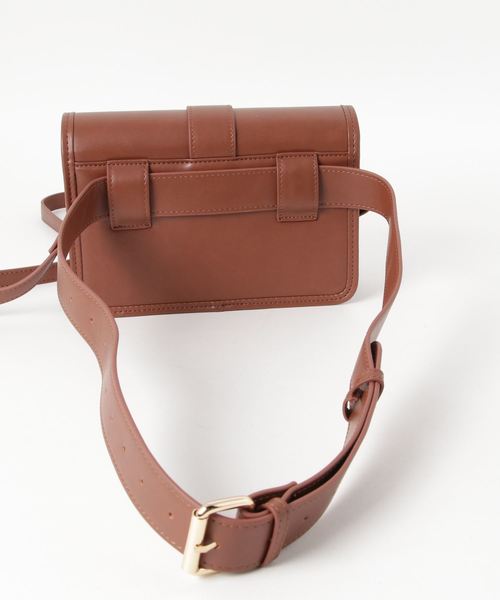 MOUSSY（マウジー）の「MONOGRAM 3WAY POCHETTE Ⅱ（ショルダーバッグ・レディース・ブラック系その他/ブラウン系その他・FREE）」の4枚目の写真