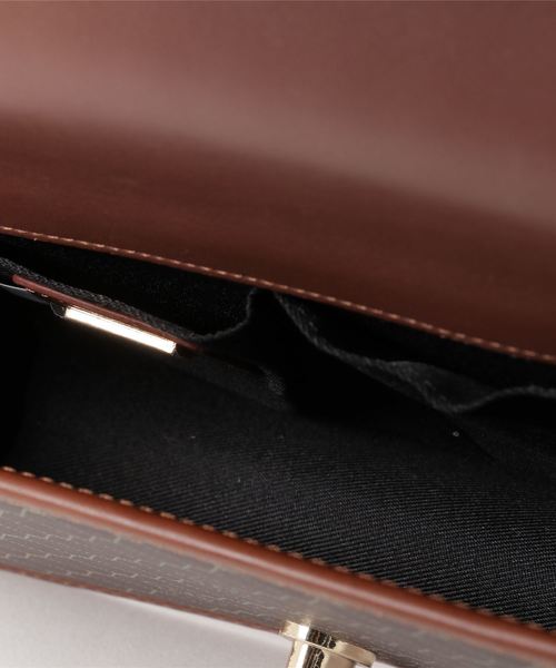 MOUSSY（マウジー）の「MONOGRAM 3WAY POCHETTE Ⅱ（ショルダーバッグ・レディース・ブラック系その他/ブラウン系その他・FREE）」の3枚目の写真