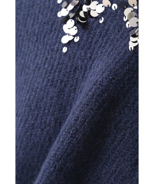 NATURAL BEAUTY BASIC（ナチュラルビューティーベーシック）の「スパンコールネックニット（ニット/セーター・レディース・グレー/ネイビー/ベージュ・MEDIUM）」の19枚目の写真