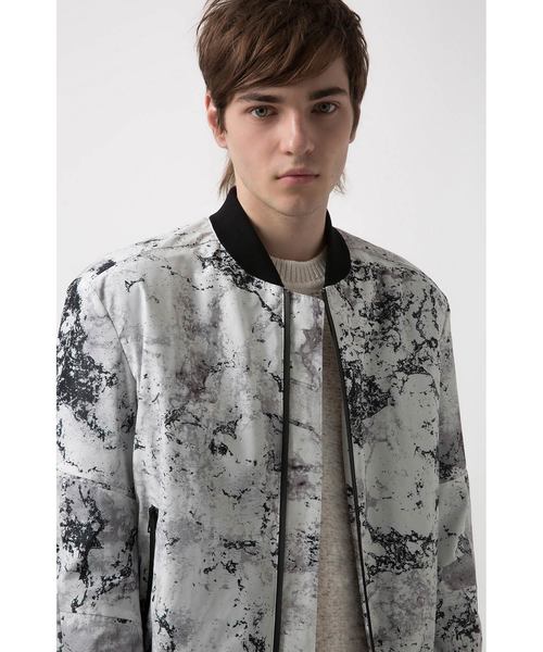 HUGO（ヒューゴ）の「ボンバー ジャケット イン ア カモフラージュプリント（MA-1・メンズ・ホワイト系その他・S/M/L/XL/XS/XXL）」の10枚目の写真