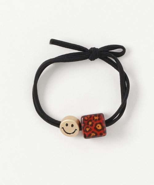 Fun & Daily（ファンアンドデイリー）の「スマイル＆レオパードキューブヘアゴム（ヘアゴム・レディース・レオパード/ホワイト/ブラウン/レッド/イエロー・FREE）」の4枚目の写真