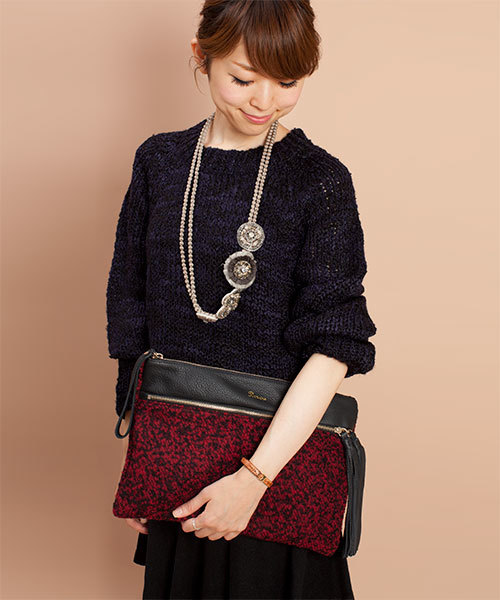 NANO universe（ナノユニバース）の「Beau're/NU別注ツイード×レザー2WAY BAG（クラッチバッグ・レディース・ブラック/ブルー/レッド・FREE）」の3枚目の写真