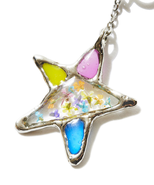 rehacer（レアセル）の「rehacer : Stained glass Star Earrings Made in Japan / ステンドグラス スターイヤリング メイドインジャパン（イヤリング・レディース・シルバー/ゴールド・FREE）」の6枚目の写真