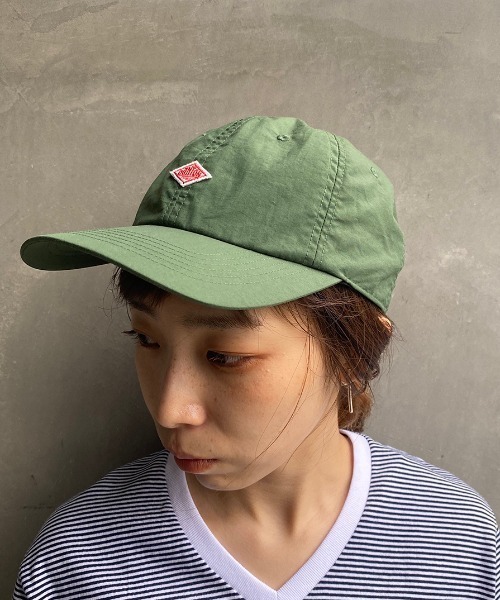 DANTON（ダントン）の「[DANTON/ダントン] ナイロンタフタキャップ（キャップ・レディース・レッド/マスタード/ベージュ/ネイビー/ブラック/グリーン/ダークグレー/ピンク・F）」の4枚目の写真