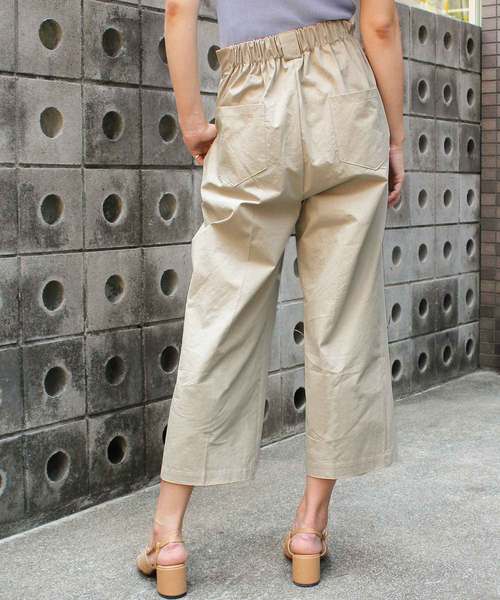 MODE ROBE(モードローブ)の「ワイドチノパンツ(チノパンツ・レディース・ブラック/アイボリー/ベージュ・FREE)」の6枚目の写真