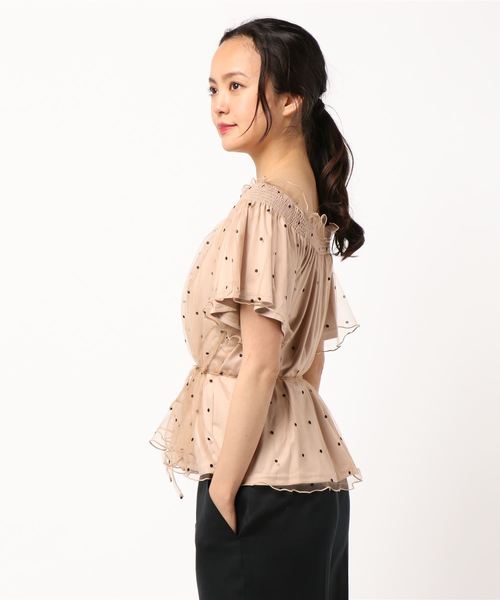 one after another NICE CLAUP(ワンアフターアナザーナイスクラップ)の「ドットチュールブラウス(シャツ/ブラウス・レディース・ベージュ/ピンク/アイボリー・FREE)」の11枚目の写真