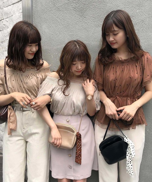 one after another NICE CLAUP(ワンアフターアナザーナイスクラップ)の「ドットチュールブラウス(シャツ/ブラウス・レディース・ベージュ/ピンク/アイボリー・FREE)」の21枚目の写真