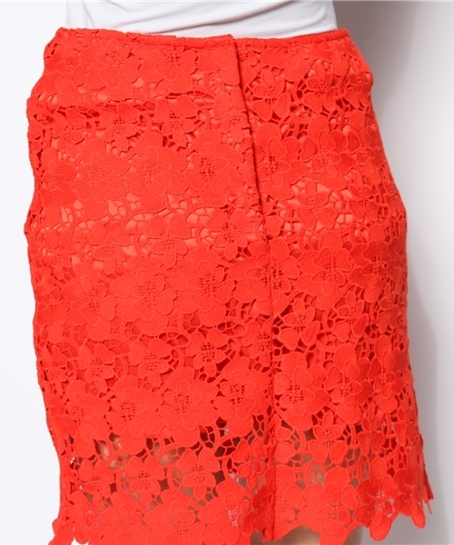 B:MING by BEAMS（ビーミングバイビームス）の「○ビーミング by ビームス / 総レースタイトスカート（スカート・レディース・ホワイト/レッド/ネイビー・LARGE/SMALL/MEDIUM）」の11枚目の写真