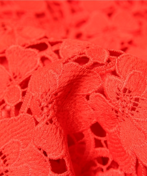 B:MING by BEAMS（ビーミングバイビームス）の「○ビーミング by ビームス / 総レースタイトスカート（スカート・レディース・ホワイト/レッド/ネイビー・LARGE/SMALL/MEDIUM）」の7枚目の写真