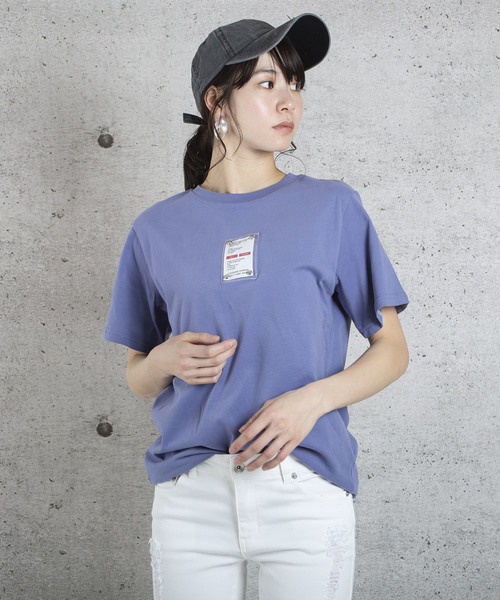 lala Born(ララボーン)の「lalaBorn/タグデザインTシャツ(Tシャツ/カットソー・レディース・ホワイト/ブラック/パープル/ピンク・FREE)」の7枚目の写真