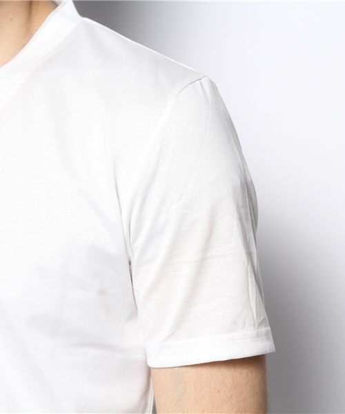 KATHARINE HAMNETT LONDON （キャサリンハムネットロンドン）の「HIGH COUNT SILKET / ハイカウントシルケットＴシャツ（Tシャツ/カットソー・メンズ・ネイビー/ホワイト/グリーン/ブルー・LARGE/MEDIUM/AL）」の5枚目の写真