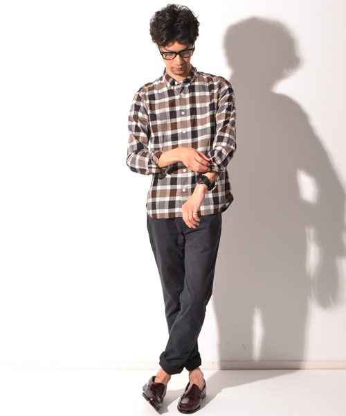 AMERICAN RAG CIE（アメリカンラグシー）の「AMEICAN RAG CIE ブロックチェックシャツ 107-ANB-M142-SH047（シャツ/ブラウス・メンズ・ブラウン/ブルー・1/2）」の13枚目の写真