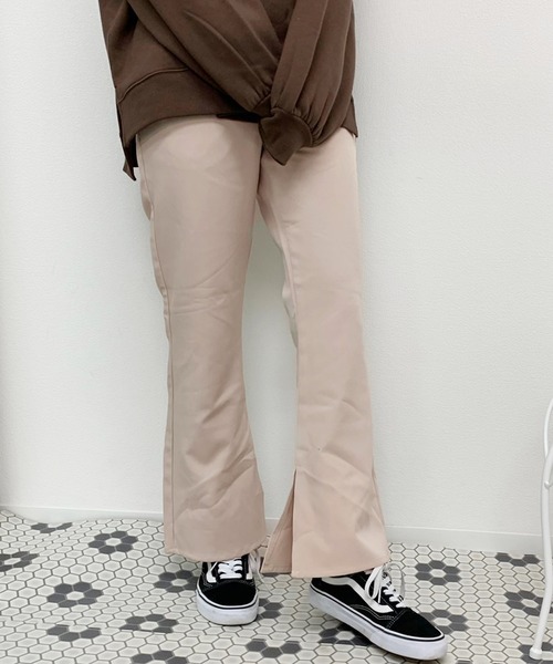 apres jour(アプレジュール)の「フレアパンツ【ZOZOTOWN限定アイテム】(その他パンツ・レディース・ブラック/アイボリー/ベージュ/モカ/ミント/グリーン系その他・SMALL/MEDIUM)」の9枚目の写真