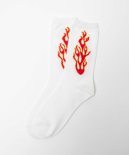 WEGO（ウィゴー）の「WEGO/ファイヤーパターンソックス（ソックス/靴下・レディース・ホワイト/ブラック・FREE）」の2枚目の写真