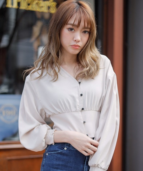 LIPSERVICE（リップサービス）の「ウエストコルセットボリュームスリーブブラウス（シャツ/ブラウス・レディース・ブラック/ベージュ/オレンジ/アイボリー・FREE）」の2枚目の写真