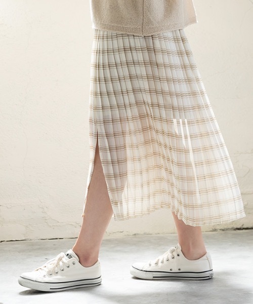 MODE ROBE(モードローブ)の「シフォンチェックプリーツスカート(スカート・レディース・アイボリー・FREE)」の3枚目の写真