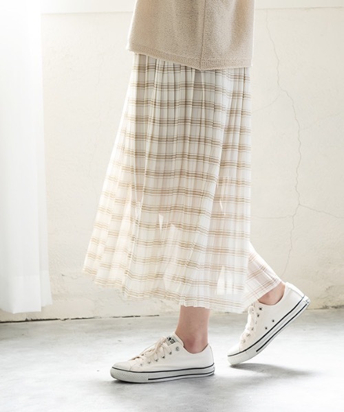 MODE ROBE(モードローブ)の「シフォンチェックプリーツスカート(スカート・レディース・アイボリー・FREE)」の8枚目の写真