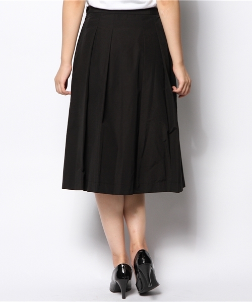 NANO universe(ナノユニバース)の「タックミディフレアスカート(スカート・レディース・ブラック/キャメル/グリーン・FREE)」の5枚目の写真