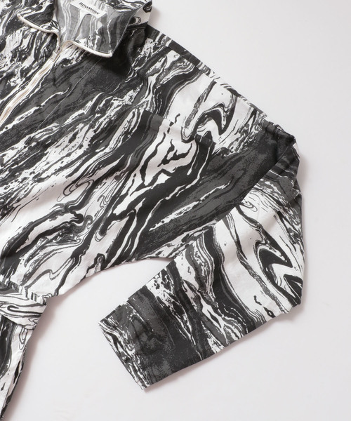BOW WOW（バウワウ）の「BOWWOW THE MARBLE ALL IN ONE（つなぎ 