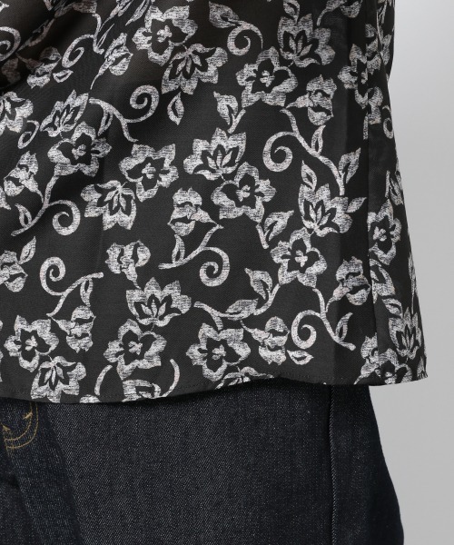 PAGEBOY（ページボーイ）の「モノトーンフラワー2WAYDカンブラウス（シャツ/ブラウス・レディース・ブラック/アイボリー・FREE）」の13枚目の写真