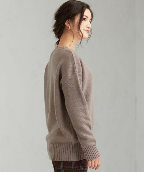 green label relaxing（グリーンレーベルリラクシング）の「FFC W/CA Vネック プルオーバー ニット（ニット/セーター・レディース・オフホワイト/モカ/パープル/ライトブルー・FREE）」の6枚目の写真
