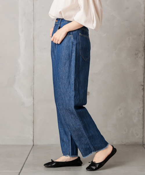 PUAL CE CIN（ピュアルセシン）の「綿麻デニムタックパンツ（デニムパンツ・レディース・インディゴブルー/ブルー・FREE）」の11枚目の写真