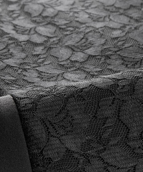 BELLUNA(ベルーナ)の「洗えるストレッチ素材レース切替ワンピース(ドレス・レディース・ブラック・MEDIUM/LARGE/X-LARGE)」の3枚目の写真