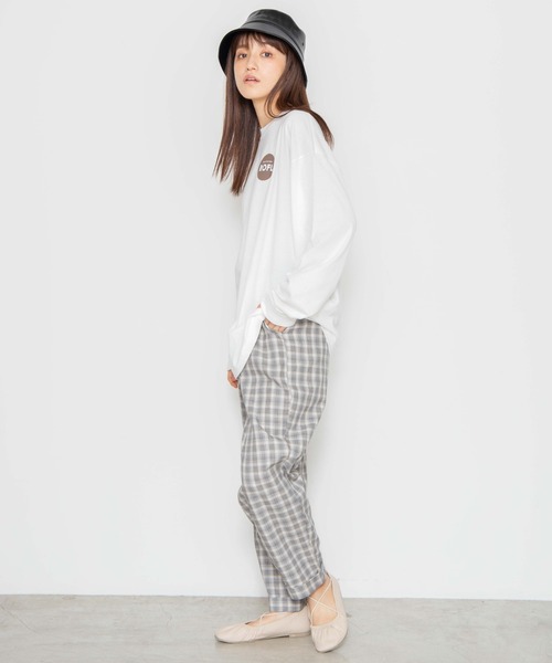 WEGO（ウィゴー）の「WEGO/ROFLサークルロゴプリントロンT（Tシャツ/カットソー・レディース・ホワイト/ベージュ・LARGE/MEDIUM/SMALL）」の9枚目の写真