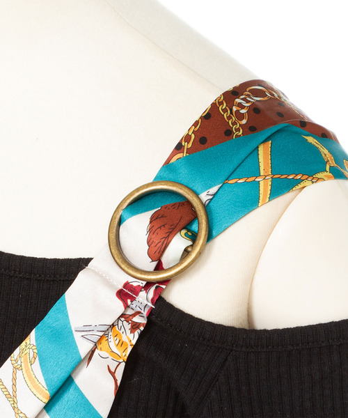 Newlyme(ニューリーミー)の「スカーフ付きワンショルテレコ長袖トップス(Tシャツ/カットソー・レディース・ホワイト/ブラック/ベージュ/レッド/サックスブルー/ブルー系その他/ブラック×ブラック/ベージュ×ブラック/ホワイト×ブラック・MEDIUM/LARGE/X-LARGE)」の21枚目の写真