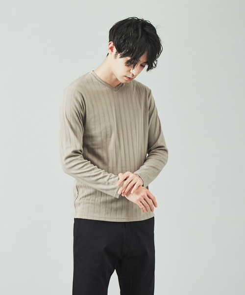 ABAHOUSE GRAY(アバハウスグレイ)の「【展開店舗限定】汗染軽減 針抜リブ Vネック長袖 Tシャツ(Tシャツ/カットソー・メンズ・ホワイト/グレイッシュベージュ/ネイビー/ブラック・46/48)」の4枚目の写真