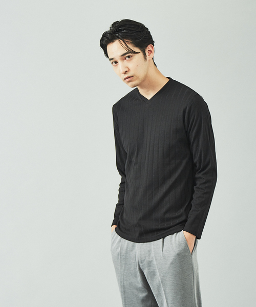 ABAHOUSE GRAY(アバハウスグレイ)の「【展開店舗限定】汗染軽減 針抜リブ Vネック長袖 Tシャツ(Tシャツ/カットソー・メンズ・ホワイト/グレイッシュベージュ/ネイビー/ブラック・46/48)」の1枚目の写真