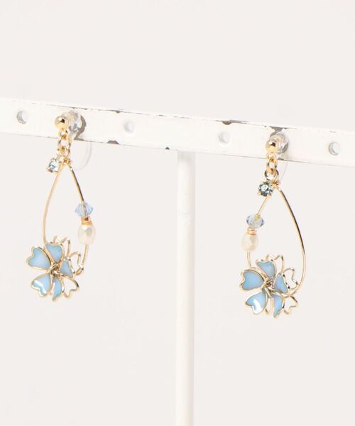 カヤ(カヤ)の「【カヤ】咲き桜イヤリング(イヤリング・レディース・パープル/ピンク/ブルー・FREE)」の2枚目の写真