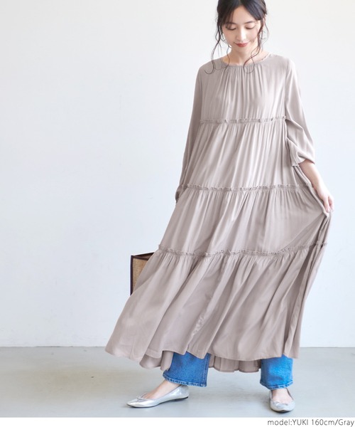 coca(coca)(コカ)の「とろみサテンティアードワンピース(ワンピース・レディース・グレー/ライトグリーン・ONE SIZE)」の5枚目の写真