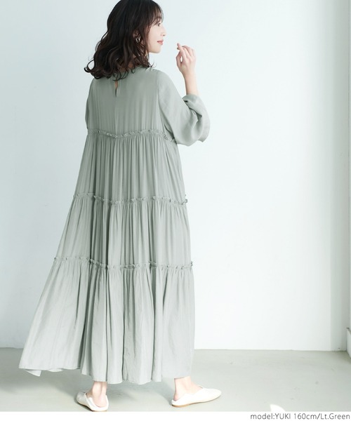 coca(coca)(コカ)の「とろみサテンティアードワンピース(ワンピース・レディース・グレー/ライトグリーン・ONE SIZE)」の12枚目の写真