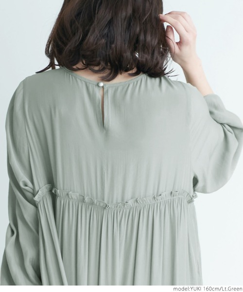 coca(coca)(コカ)の「とろみサテンティアードワンピース(ワンピース・レディース・グレー/ライトグリーン・ONE SIZE)」の13枚目の写真