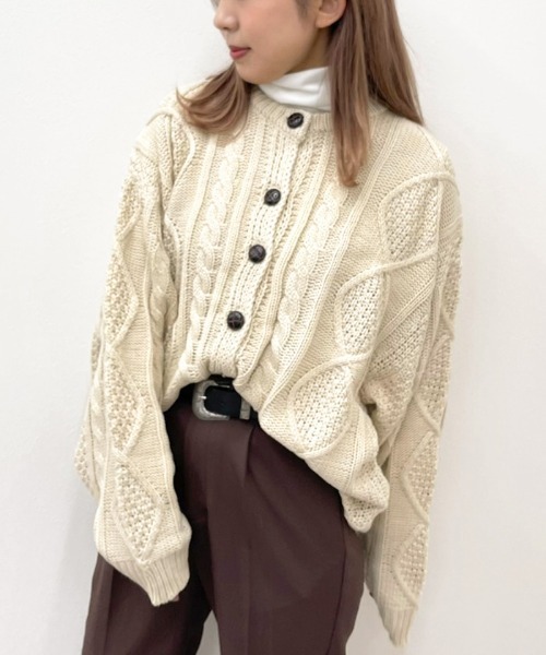 apres jour mignon(アプレジュールミニョン)の「リブタートルインナー【ZOZOTOWN限定アイテム】(Tシャツ/カットソー・レディース・オフホワイト/ブラック/ダークブラウン・フリー/X-LARGE)」の7枚目の写真