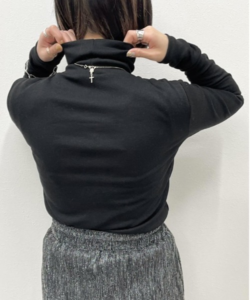 apres jour mignon(アプレジュールミニョン)の「リブタートルインナー【ZOZOTOWN限定アイテム】(Tシャツ/カットソー・レディース・オフホワイト/ブラック/ダークブラウン・フリー/X-LARGE)」の15枚目の写真