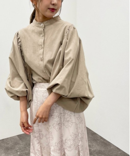 apres jour mignon(アプレジュールミニョン)の「袖ボリュームバンドカラーシャツ【ZOZOTOWN限定アイテム】(シャツ/ブラウス・レディース・ブルー系その他/アイボリー/ブラック/ベージュ・X-LARGE/フリー)」の13枚目の写真