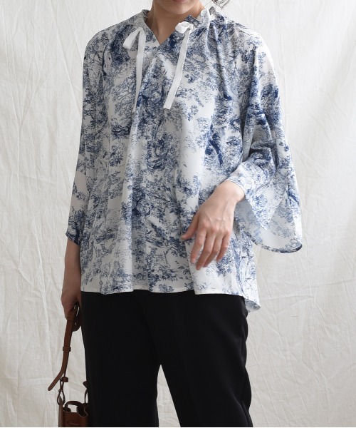 LHELBIE（レルビエ）の「ドロストタイブラウス（シャツ/ブラウス・レディース・ブラック/ベージュ/ネイビー/ブルー・M）」の4枚目の写真