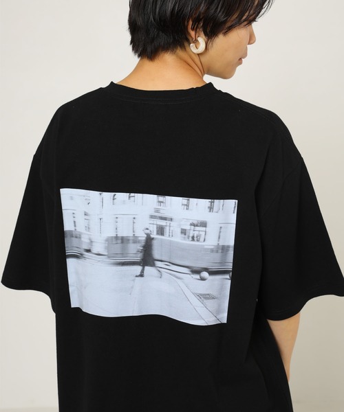 FRANKLIN & MARSHALL（フランクリンマーシャル）の「FRANKLIN ＆ MARSHALL/フランクリンマーシャル 別注フォトプリントTシャツ（Tシャツ/カットソー・レディース・ブラック/ホワイト・マルチサイズ）」の20枚目の写真