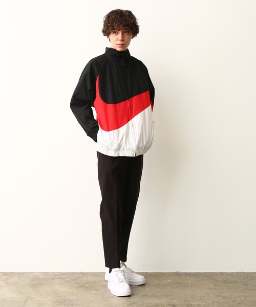 NIKE(ナイキ)の「ナイキ HBR STMT ウーブン ジャケット(ナイロンジャケット・メンズ・ブラック/ブラック系その他/ホワイト・M/L)」の14枚目の写真
